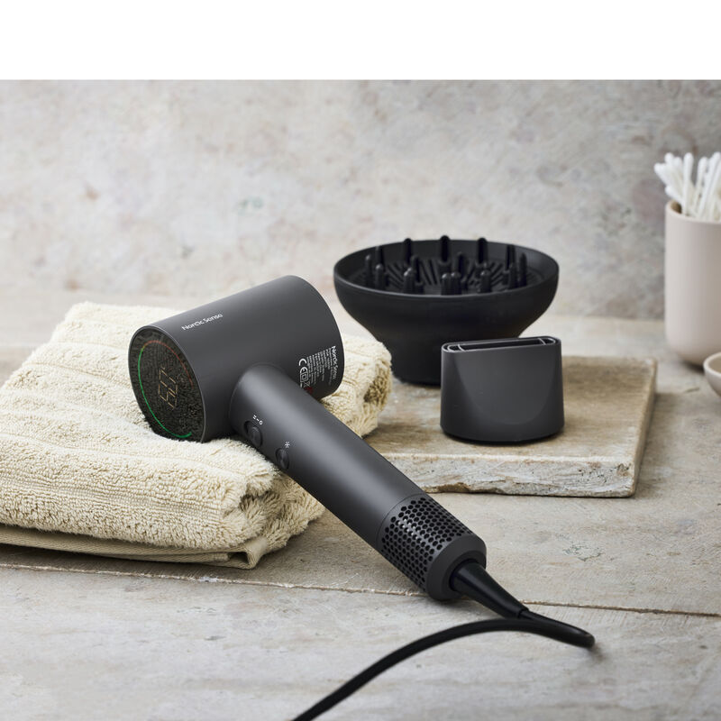 AI-hårfön 1600 watt