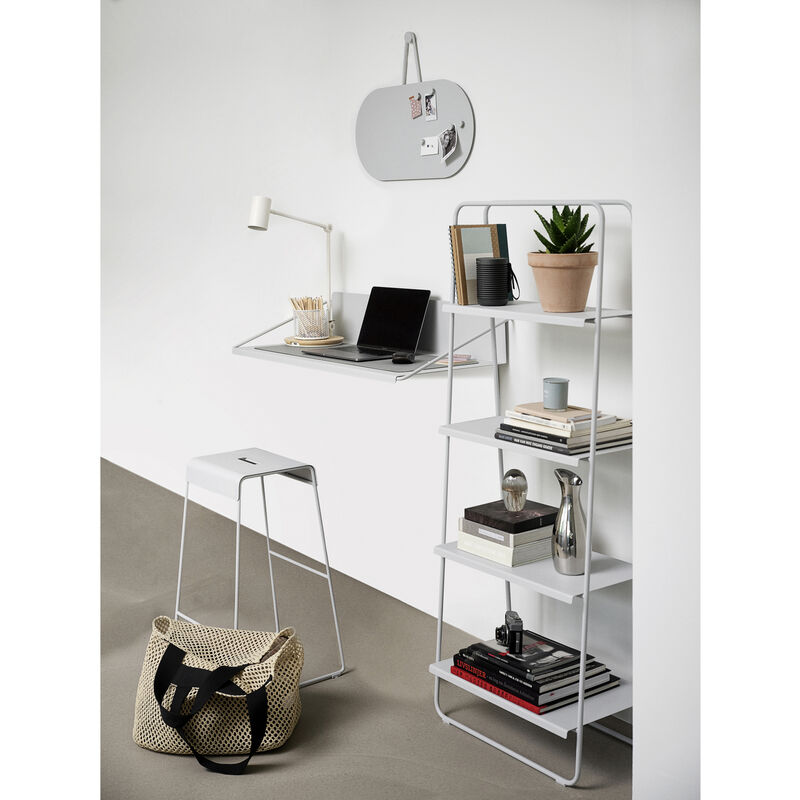 A-Wall Desk Skrivebord