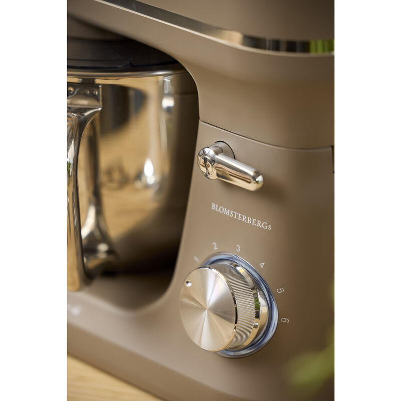 Köksmaskin 800 watt Köksmaskin 800 watt