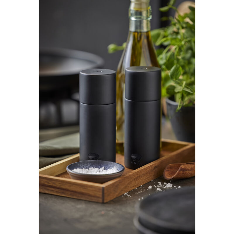 Salt- och pepparkvarnset