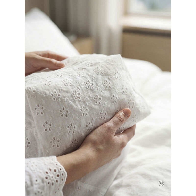 Weekend Stories &ndash; Suite One Necess&auml;r