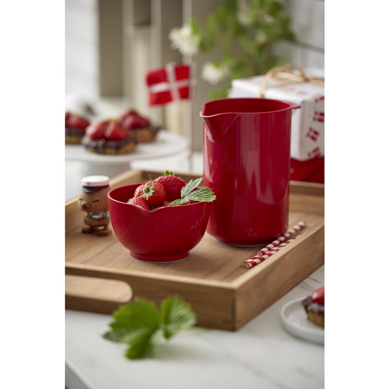 NEW Classic R&uuml;hrbecher