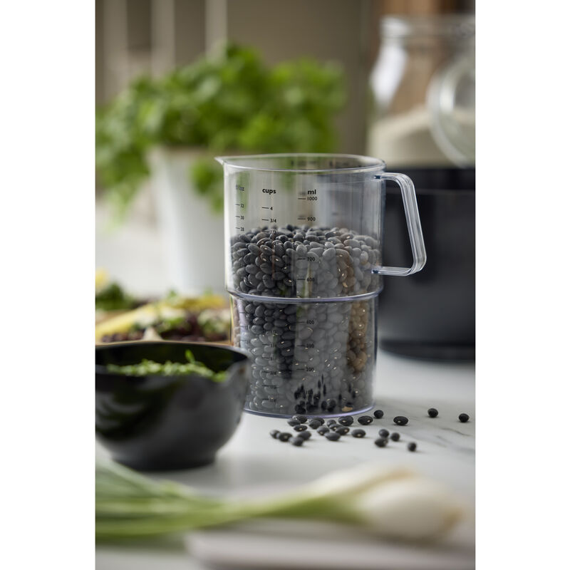 Mensura Measuring jug