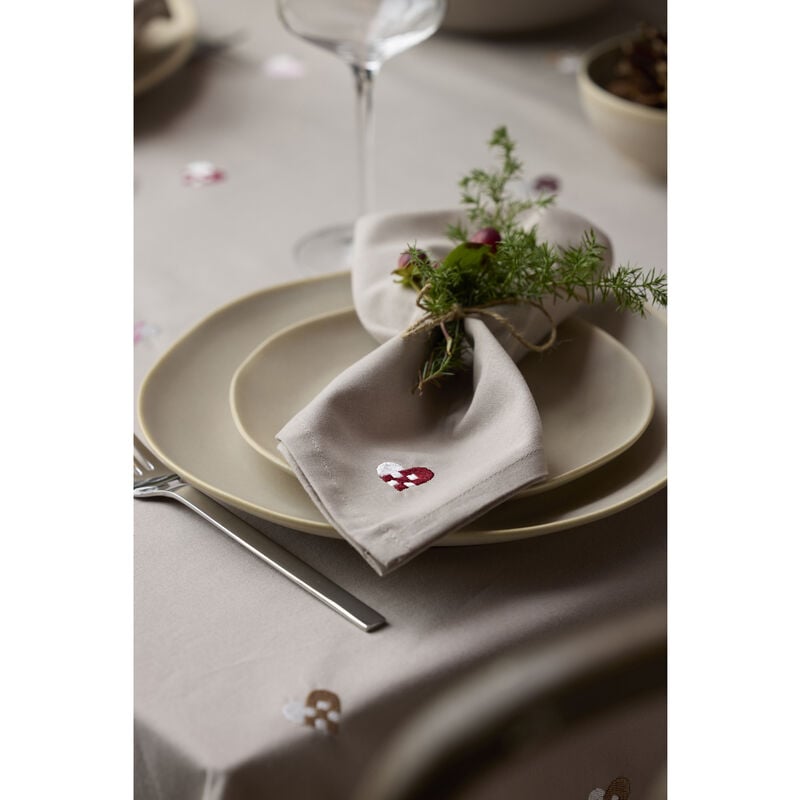 Christmas Hearts Embroidery Napkins 4 pcs Christmas Hearts Embroidery Napkins 4 pcs