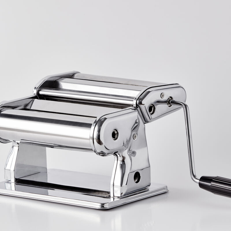 Pasta machine Pasta machine