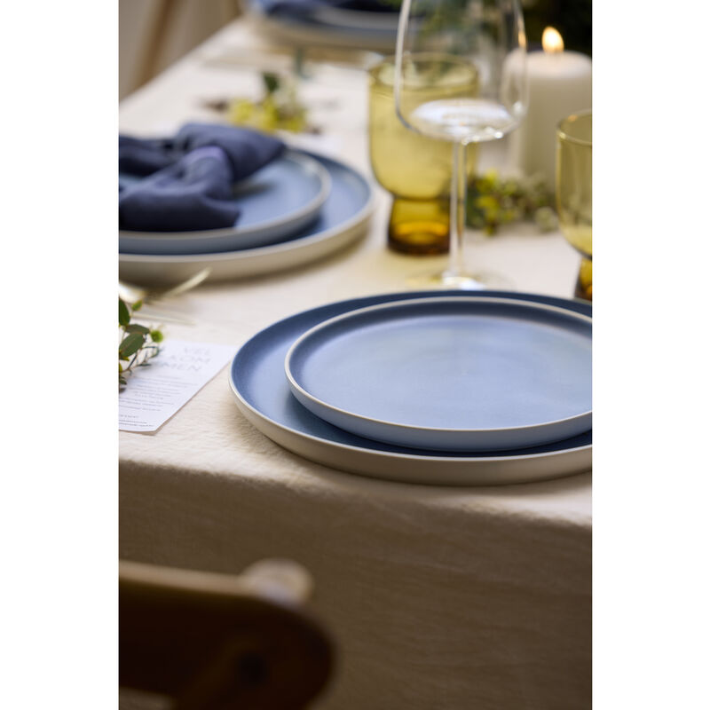 North Dinner plate
