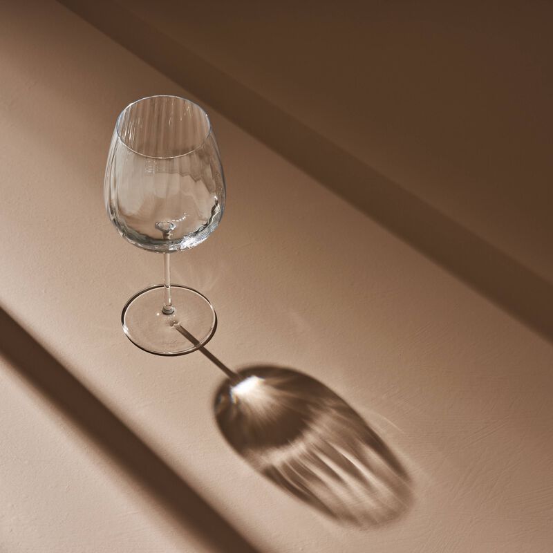 Optica Gin & tonic-glas burgundy 4 stk. Optica Gin & tonic-glas burgundy 4 stk.