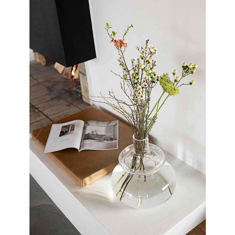 Inu Vase
