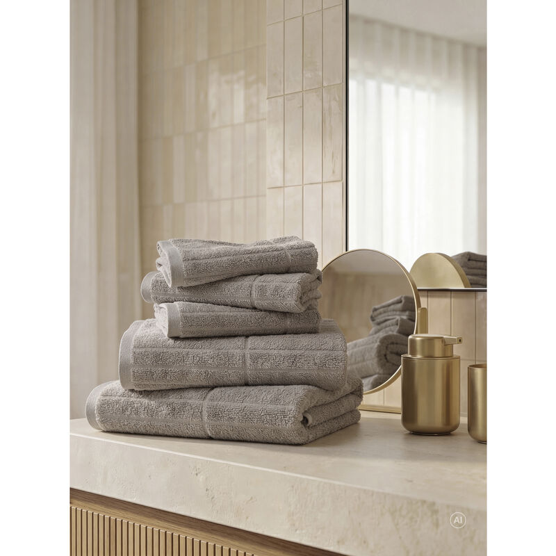 Essence &ndash; Suite One Handduk