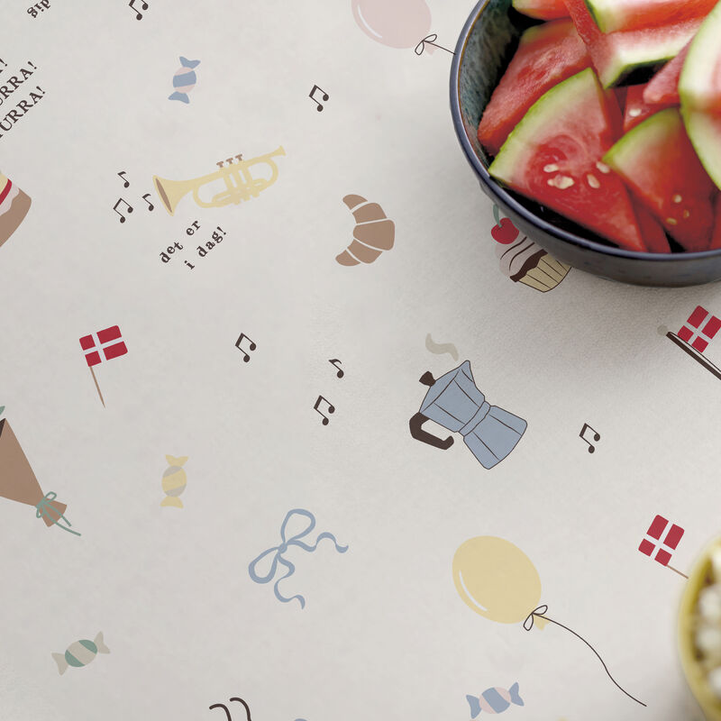 Birthday Acrylic tablecloth w. antislip