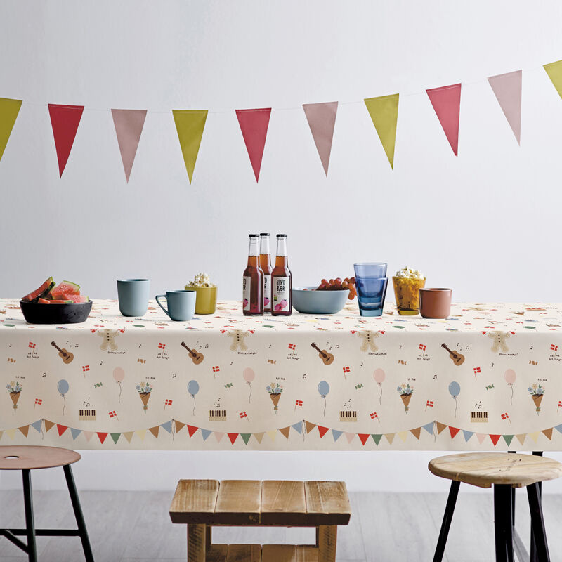 Birthday Acrylic tablecloth w. antislip