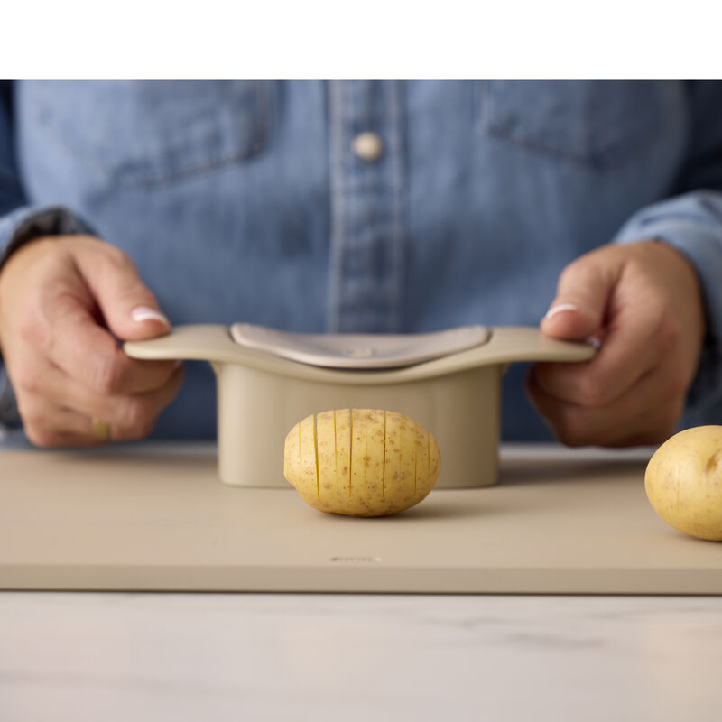 Classic Hasselback cutter