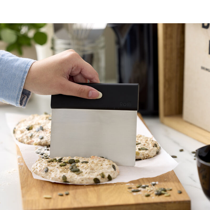 Emma Dough cutter Emma Dough cutter