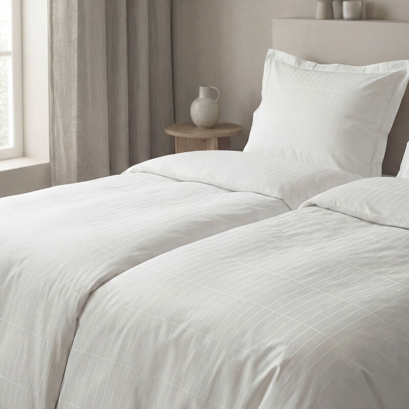 Essence &ndash; Suite One P&aring;slakanset