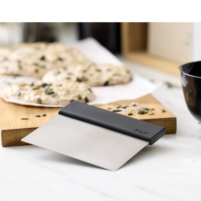 Emma Dough cutter Emma Dough cutter