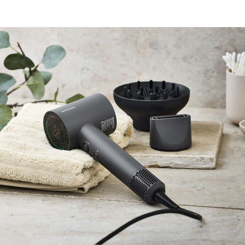 AI-h&aring;rf&oslash;ner 1600 watt