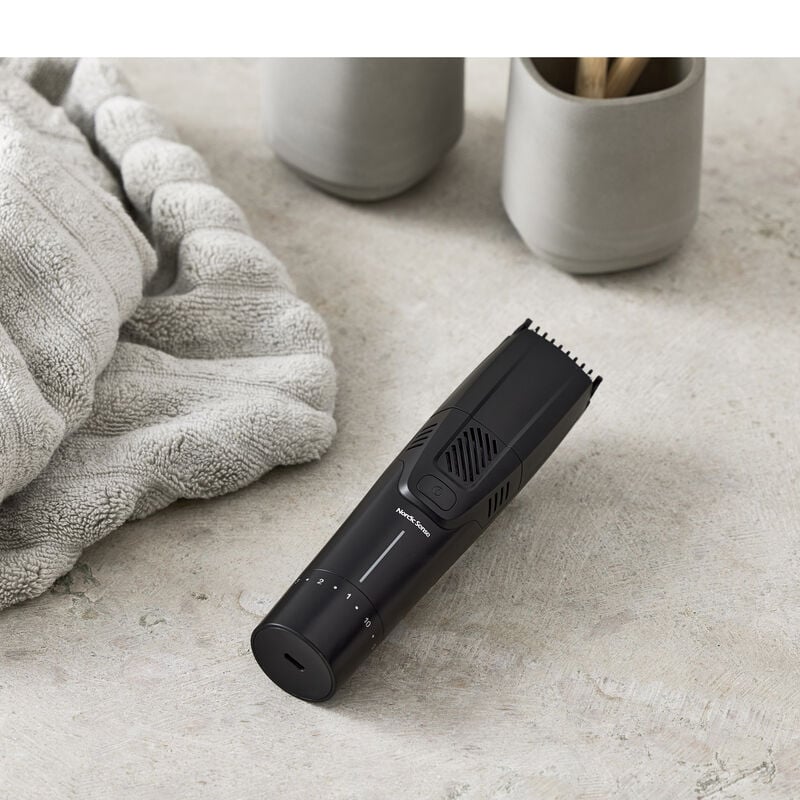 Skægtrimmer med sug Skægtrimmer med sug