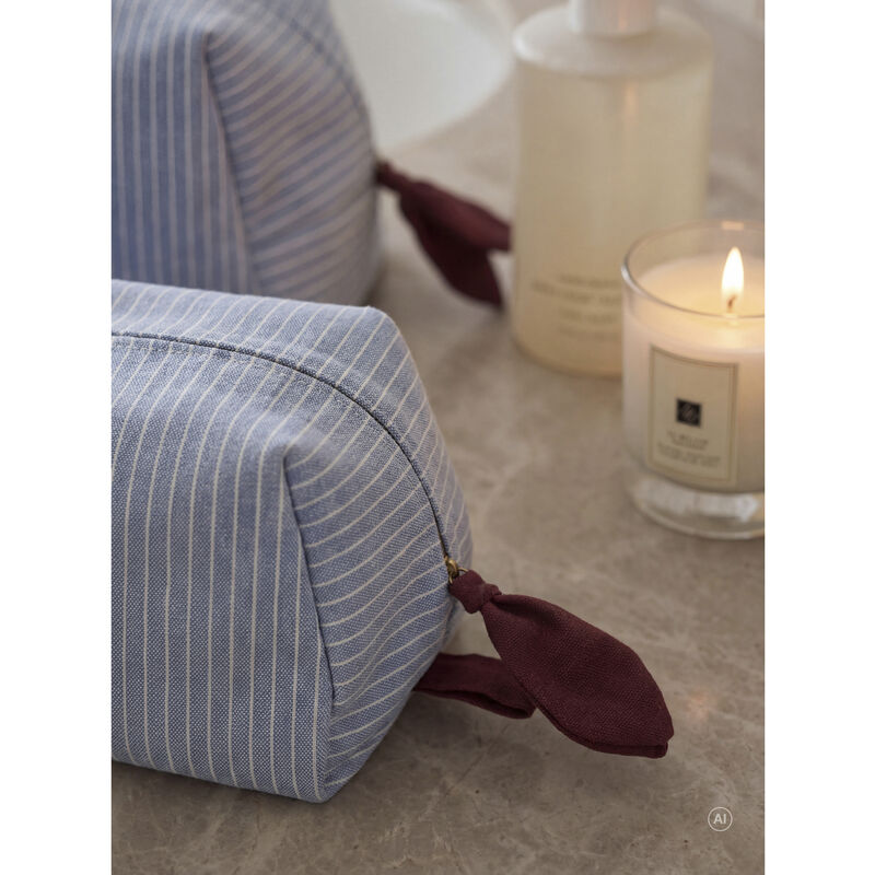 Weekend Stories &ndash; Suite One Kosmetiktasche