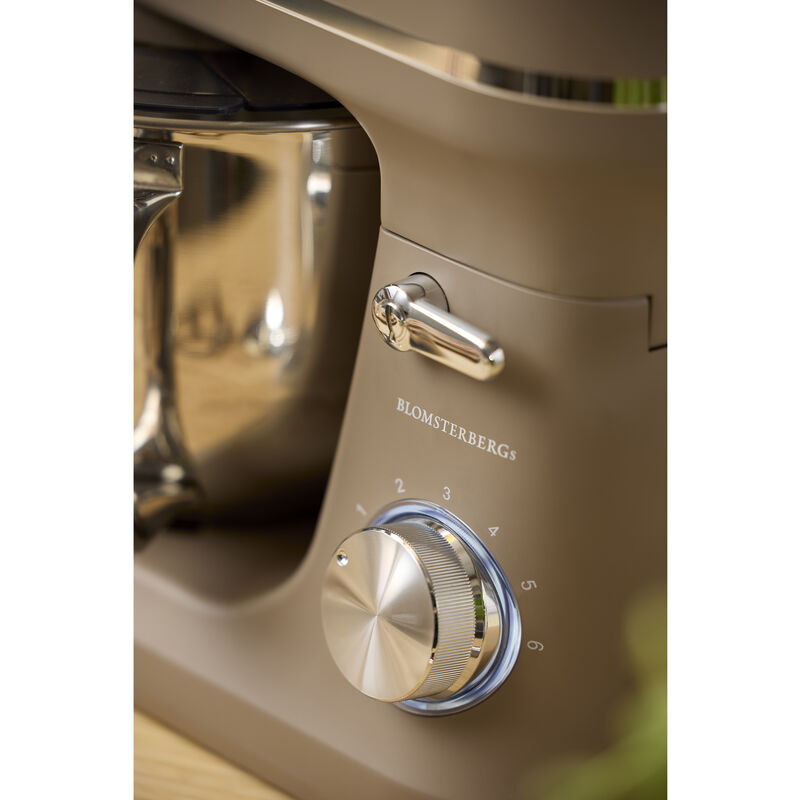 Köksmaskin 800 watt Köksmaskin 800 watt