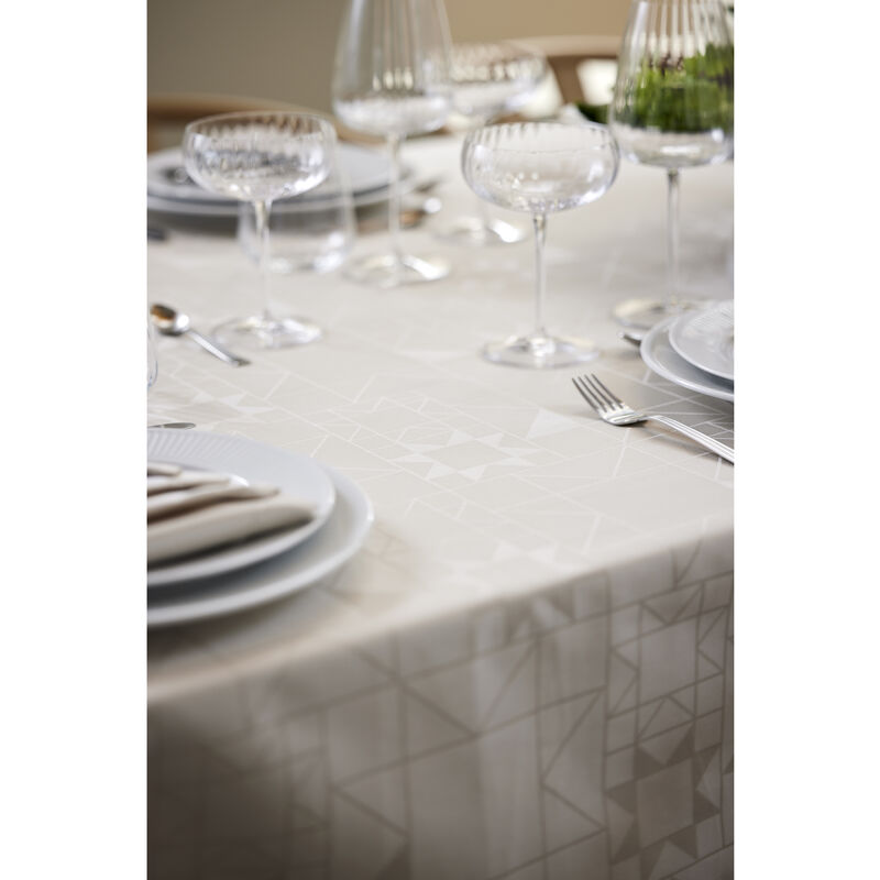 Star Damask Christmas tablecloth