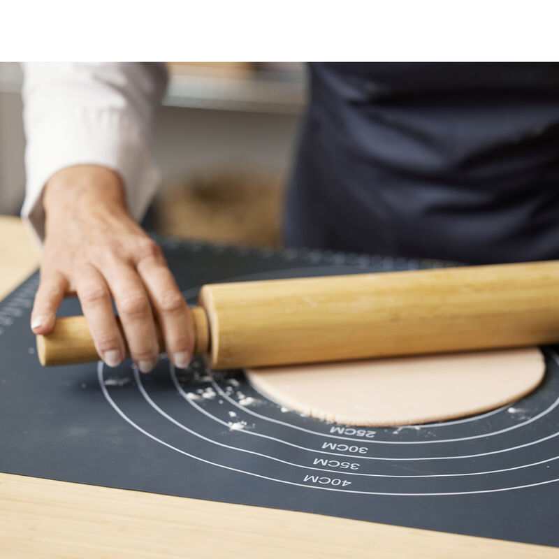 Baking mat with measurements Baking mat with measurements