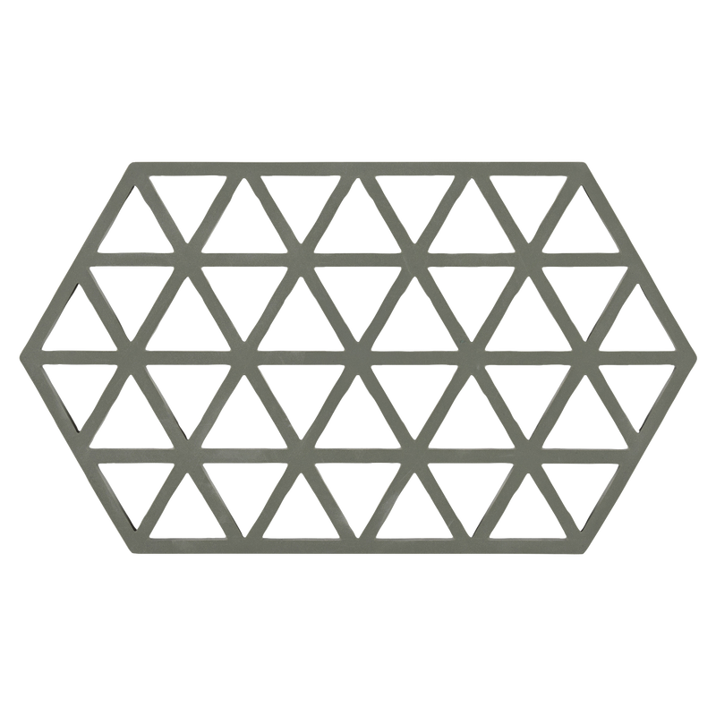Triangles Trivet