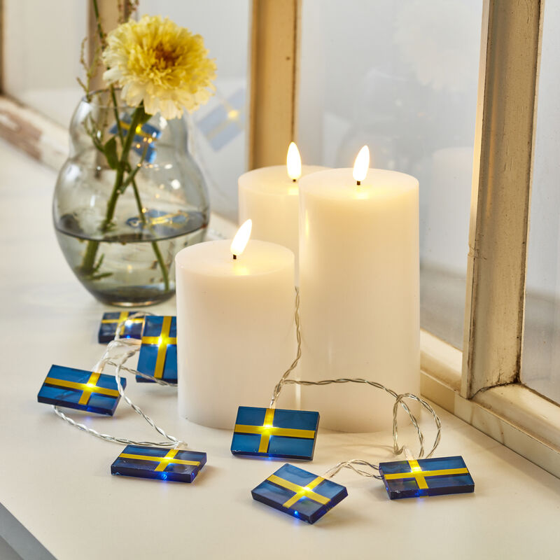 LED-ljusslinga svenska flaggor