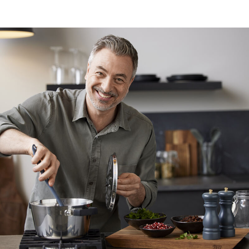 Tarragon Sk&aelig;rebr&aelig;t