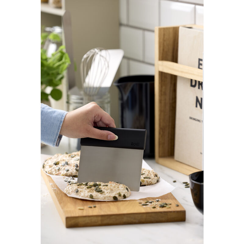 Emma Dough cutter Emma Dough cutter