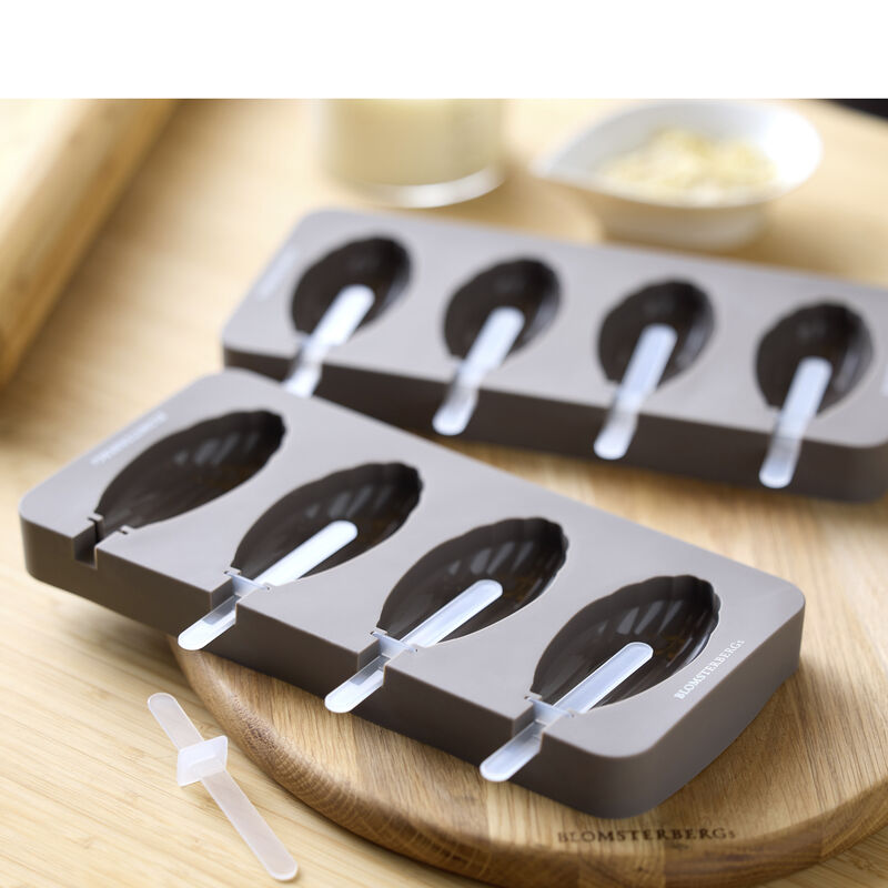 Madeleine Ispinneform til 4 stk.