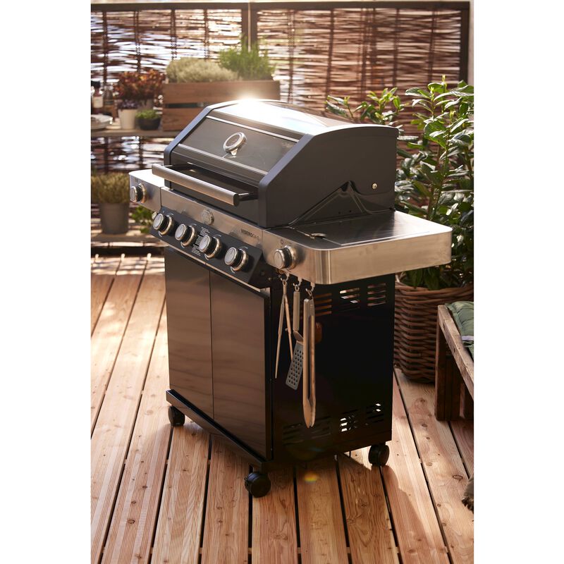 Palet med huller og knæk