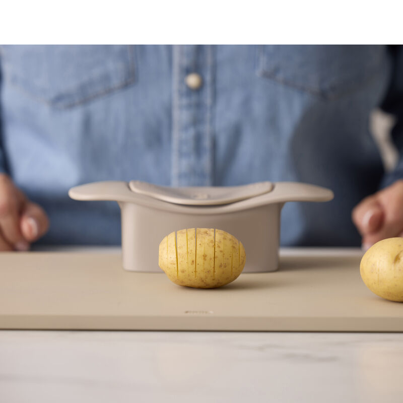 Classic Hasselback cutter