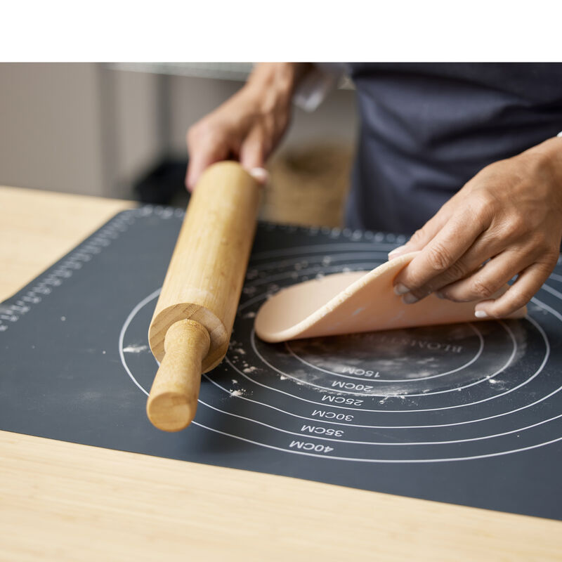 Baking mat with measurements Baking mat with measurements