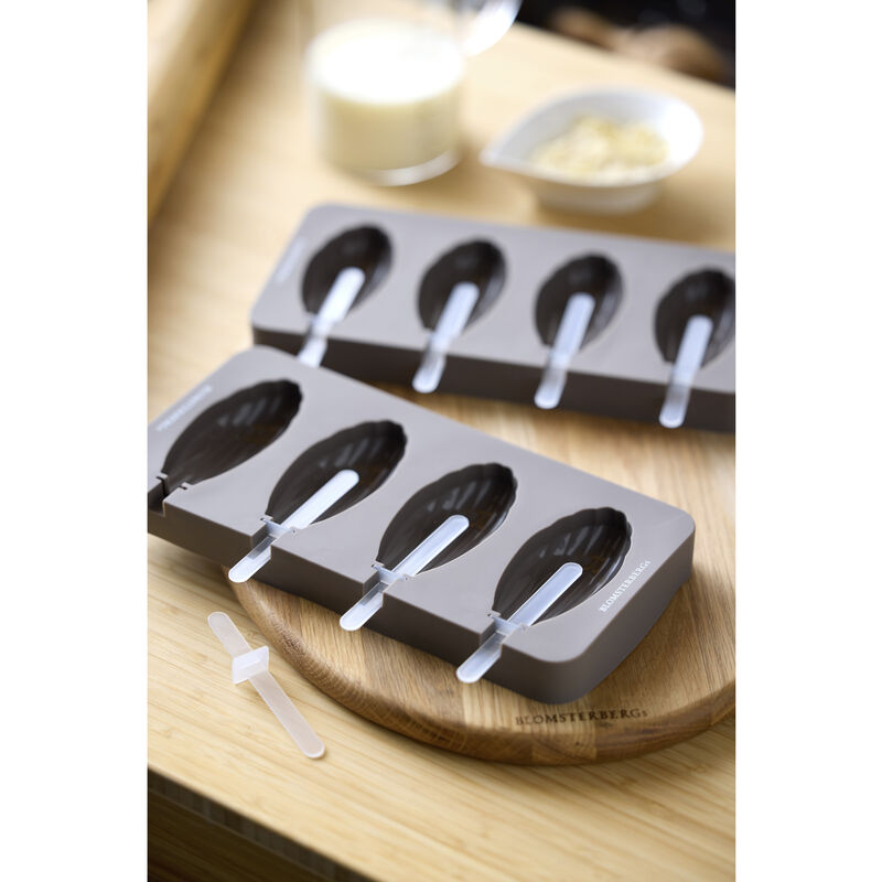 Madeleine Ispinneform til 4 stk.