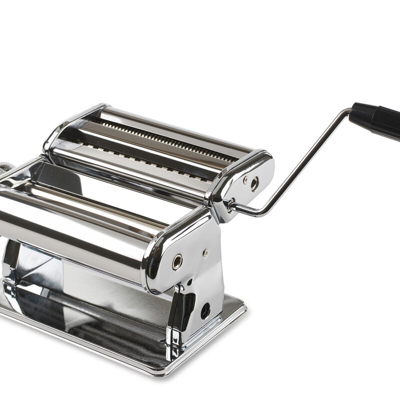 Pasta machine Pasta machine