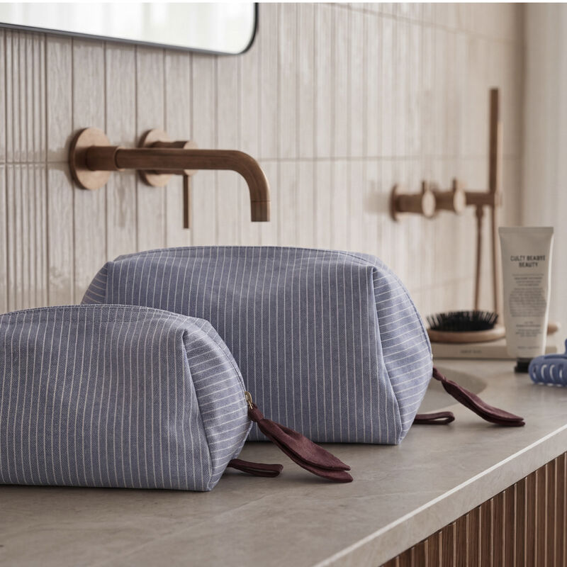 Weekend Stories &ndash; Suite One Kosmetiktasche