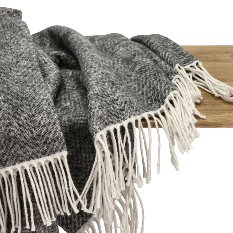 Stillness Throw Stillness Throw