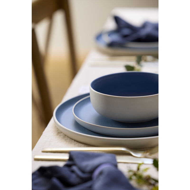 North Dinner plate