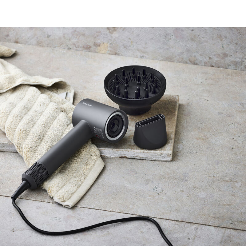 AI-h&aring;rf&oslash;ner 1600 watt