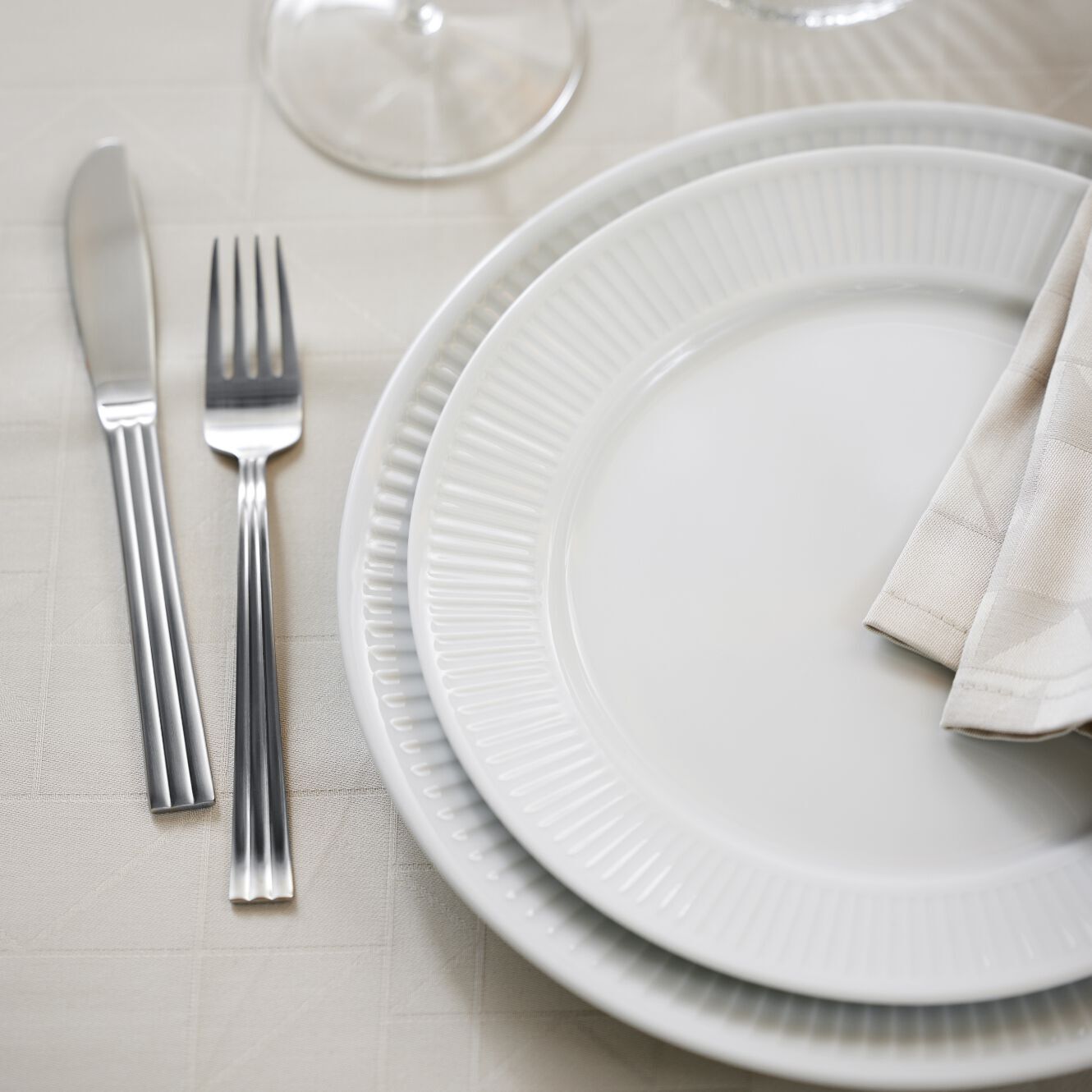 Dekk bordet for gjestene dine