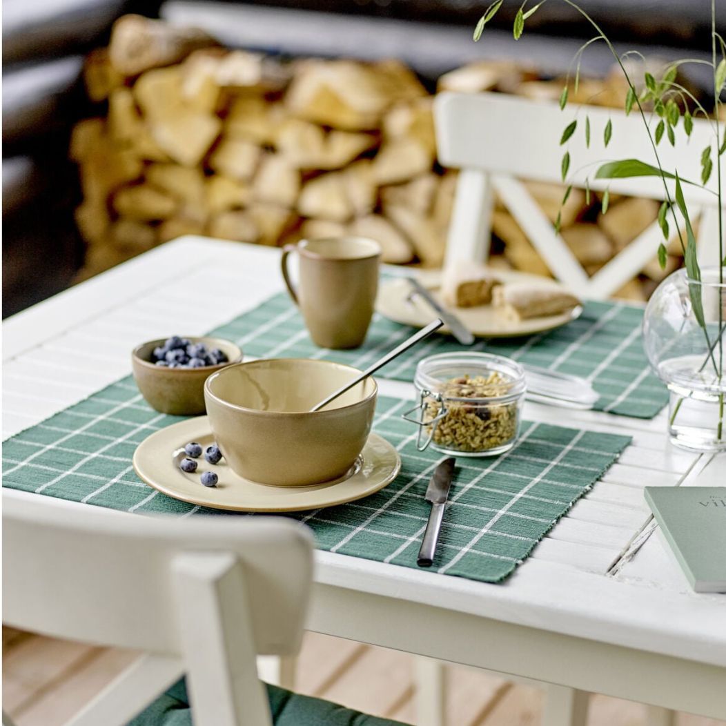 TEXTILES FOR THE PATIO